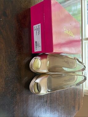 Lilly Pulitzer Metallic Gold Peep-Toe Slingback Wedges